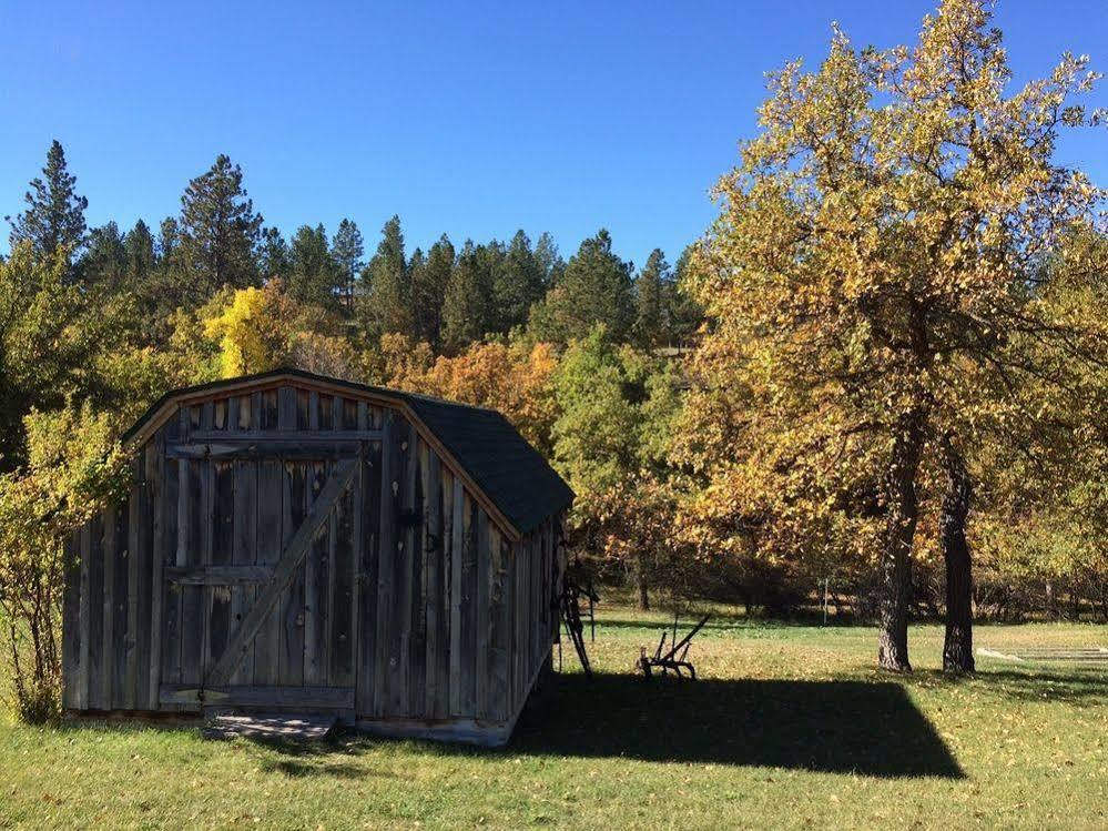 Lytle Creek Inn Bed And Breakf Devils Tower Buitenkant foto